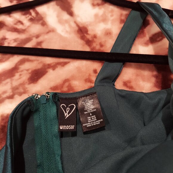 Windsor Size Small Dress - Picture 2 of 4